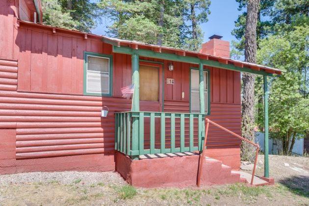 The Cabins At Cloudcroft Room photo
