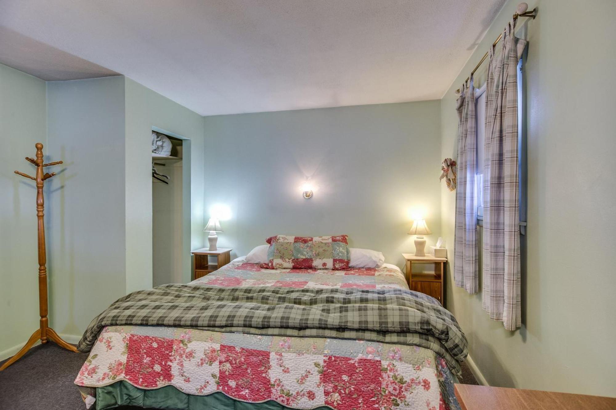 The Cabins At Cloudcroft Room photo