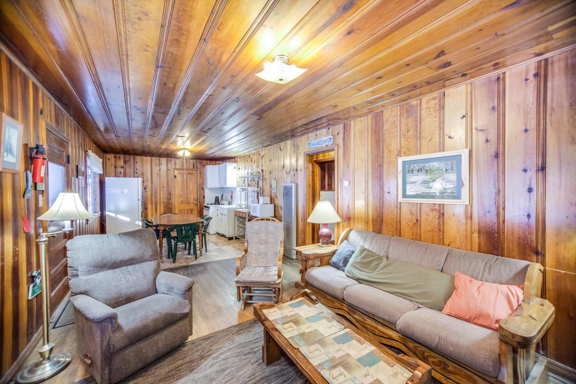 The Cabins At Cloudcroft Room photo